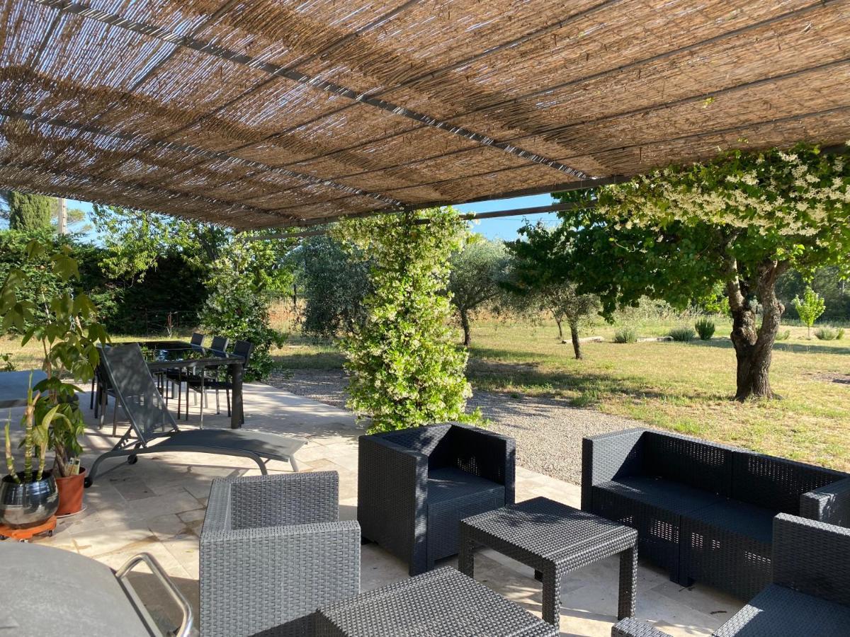 Maison de plain pied avec terrain de pétanque Villa Draguignan Exterior foto